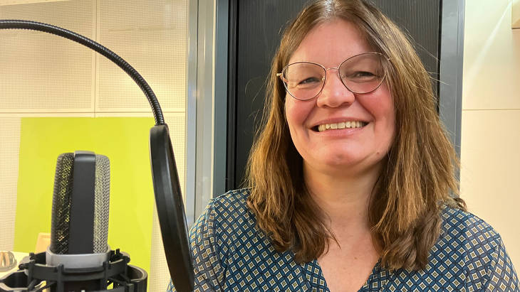Autorin Helen M. Sand über Glaube, Liebe und Hoffnung