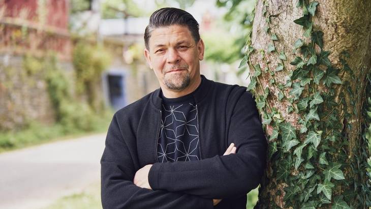 Tim Mälzer: Starkoch zieht ins Seniorenheim